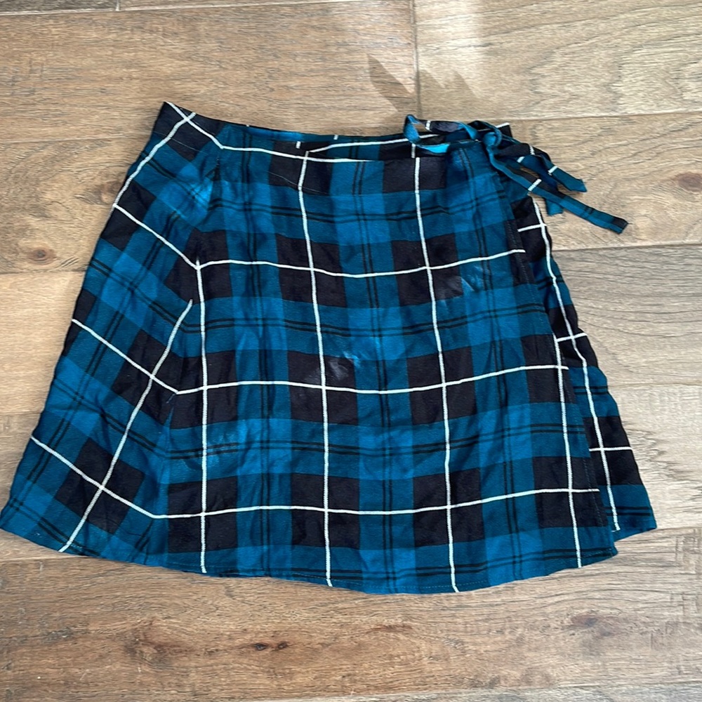 Aeropostale wrap skirt